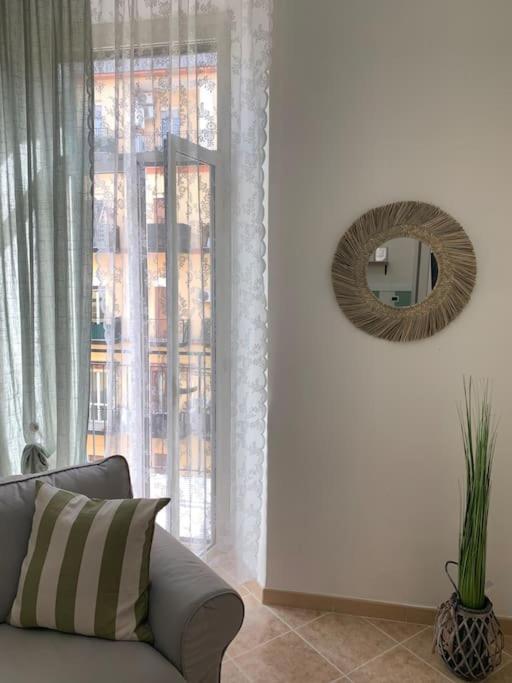 Appartamento: La Maison Verte Napoli Dış mekan fotoğraf