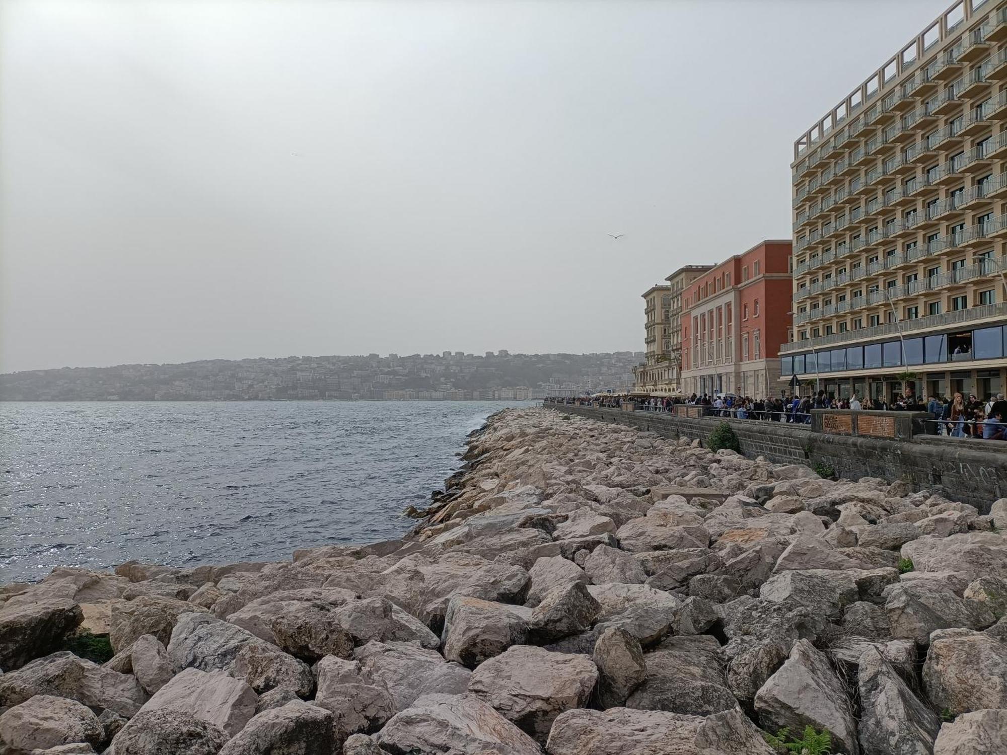 Appartamento: La Maison Verte Napoli Dış mekan fotoğraf